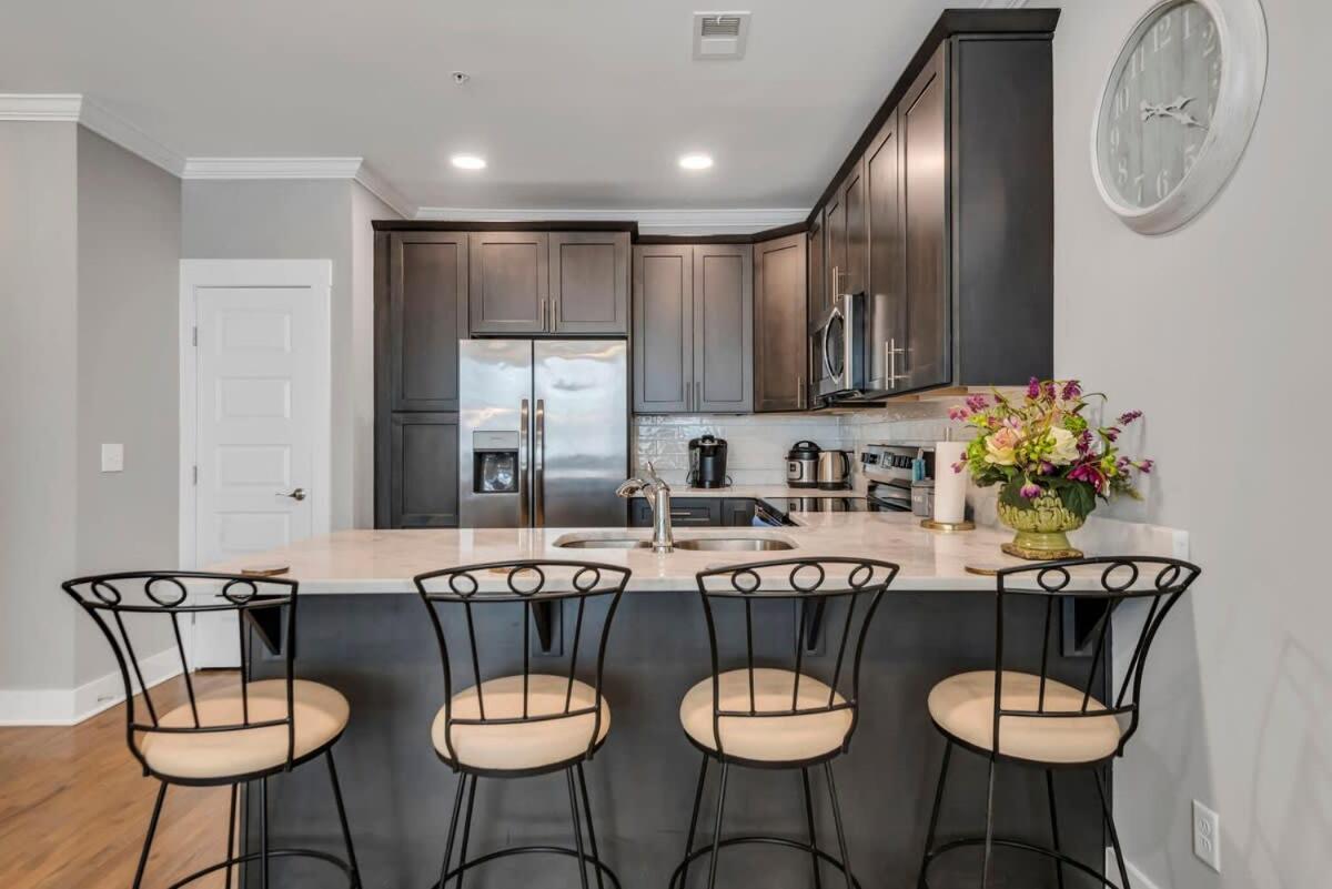 Ferienhaus Modern Nations - Walkable - 5 Mi Downtown