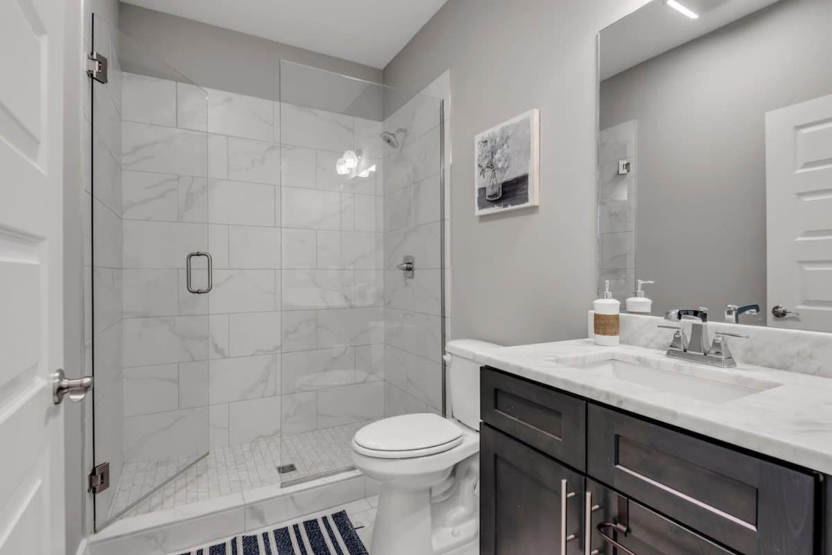 Modern Nations - Walkable - 5 Mi Downtown Nashville
